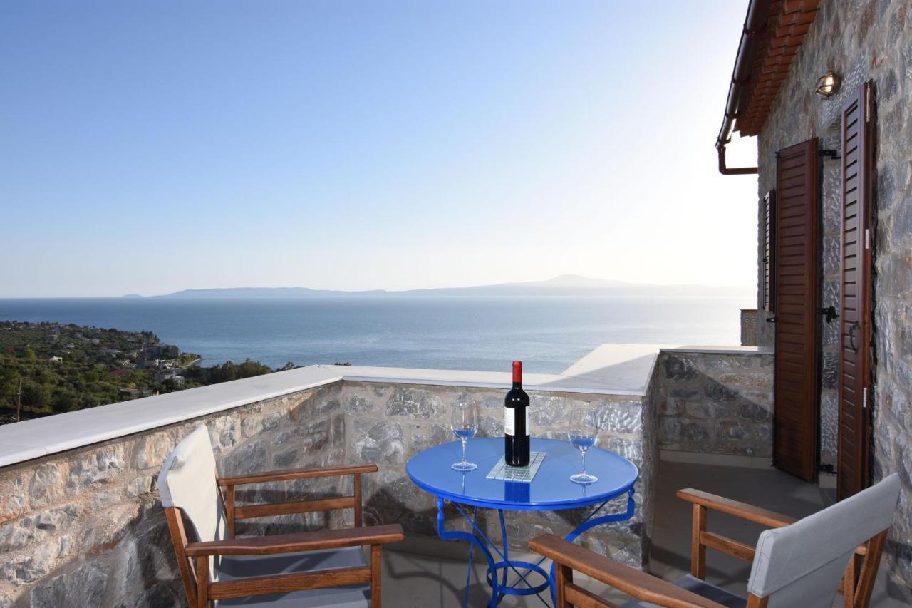 Villa Dafni - Infinite Sea Vistas With Private Pool Kalamata Zewnętrze zdjęcie