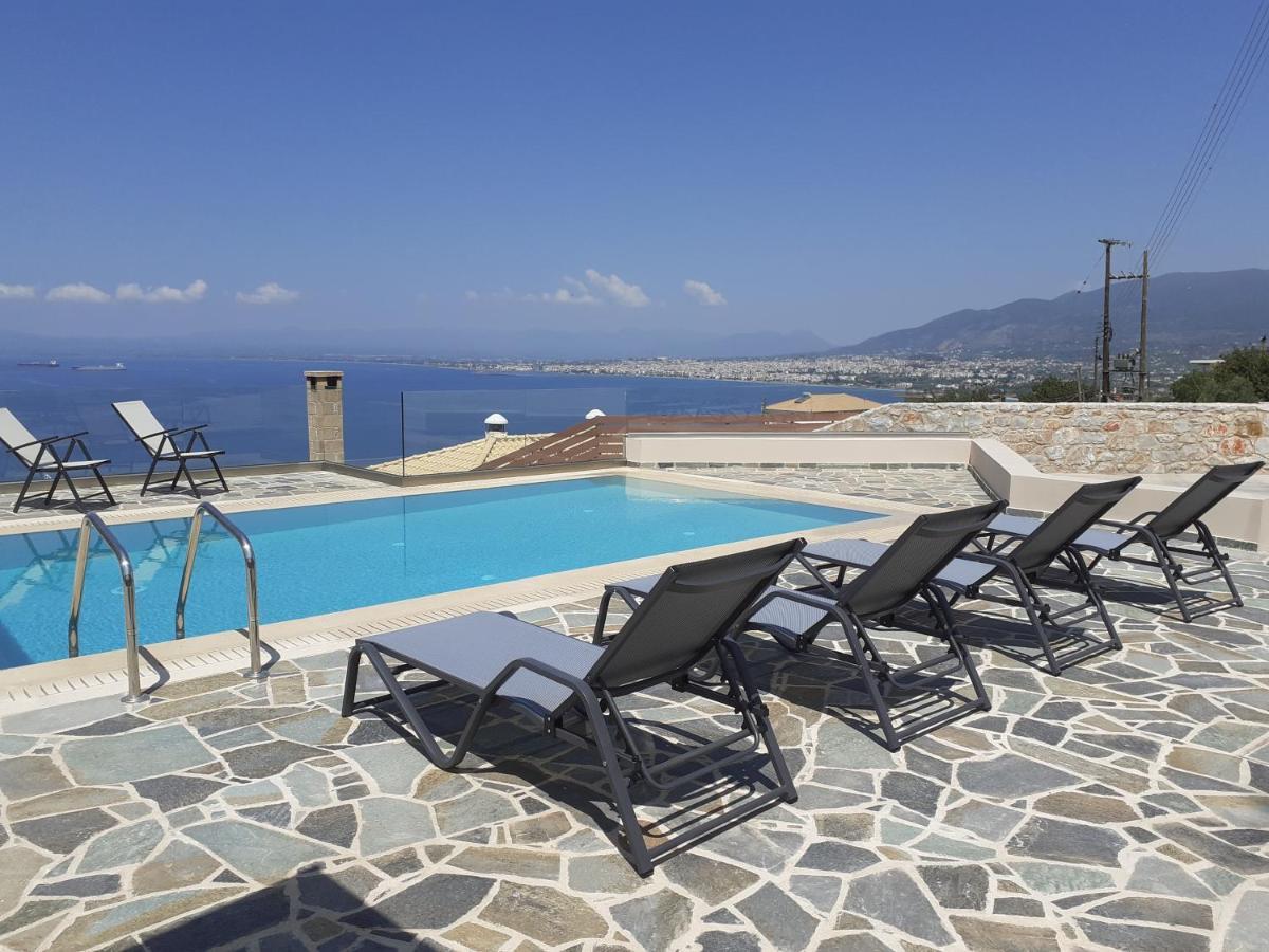 Villa Dafni - Infinite Sea Vistas With Private Pool Kalamata Zewnętrze zdjęcie